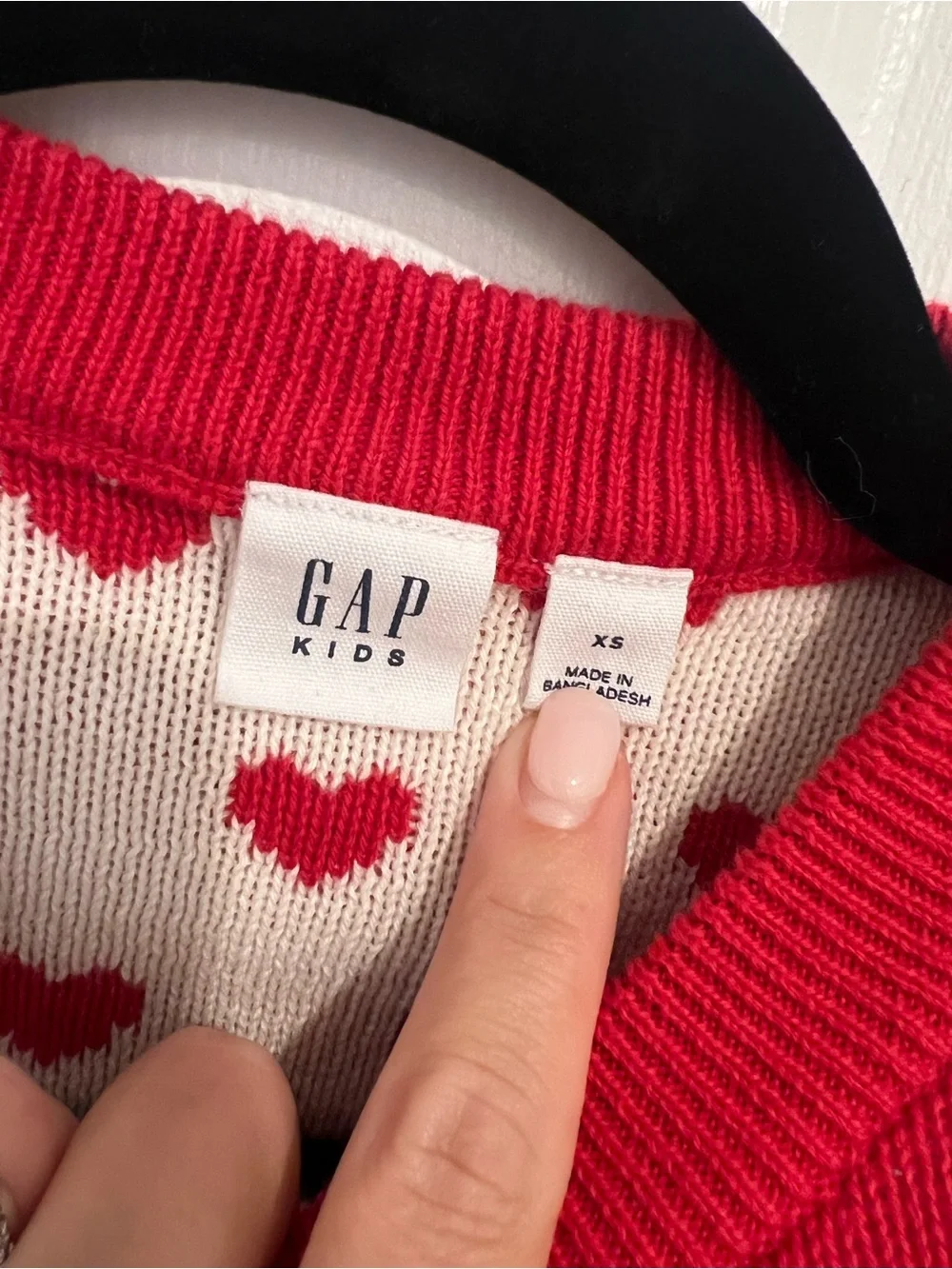 Red Heart-Print Girls’ XS Sweater